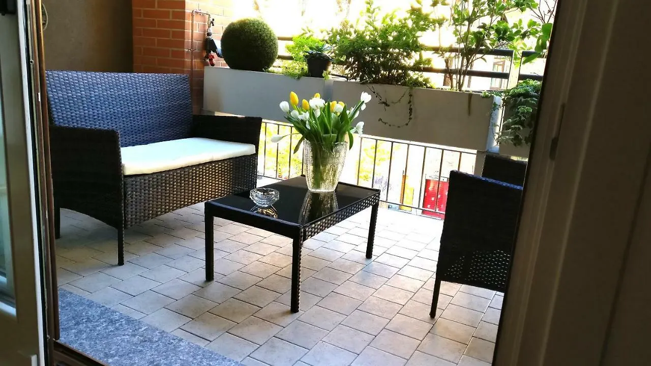 Apartment Vivere Milano Isola Italy